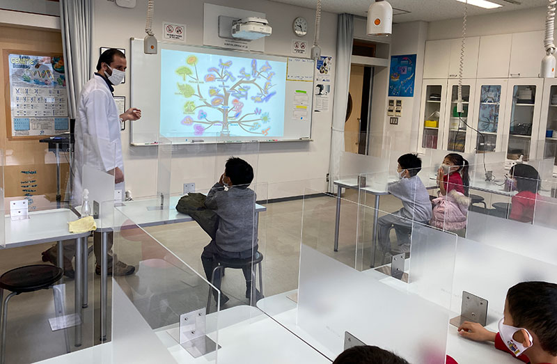 Grade 1 Students Learn About the Origin of Life on Earth
