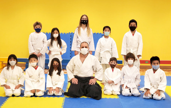 Elementary School Students Growing Through Budo