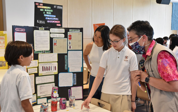 Science Fair - Middle School Scientists Buzz with Enthusiasm!
