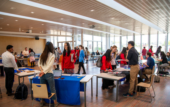 US University Fair at Saint Maur